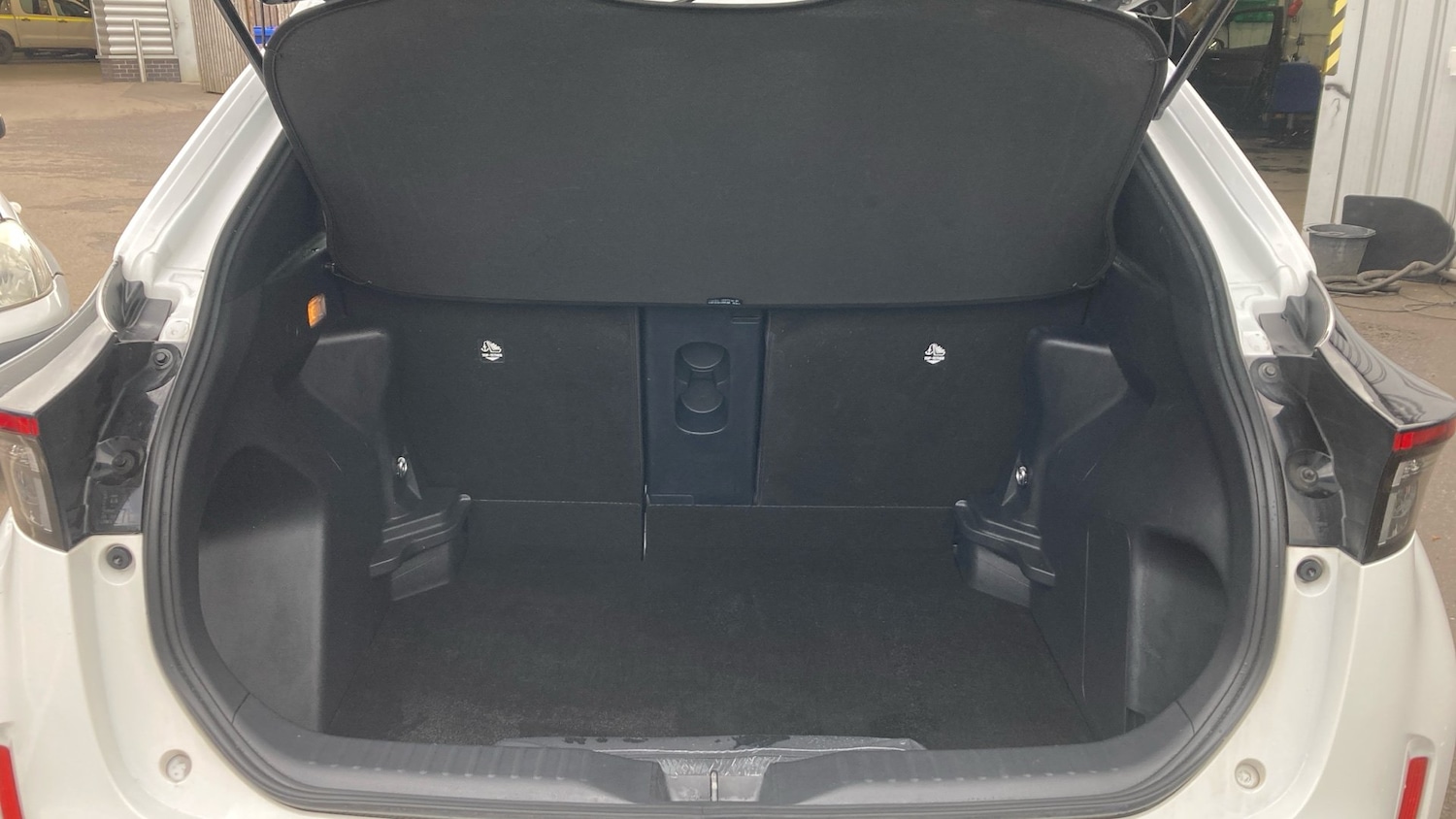 Used Toyota Yaris Cross 2022 for sale - 77033317: Photo 14