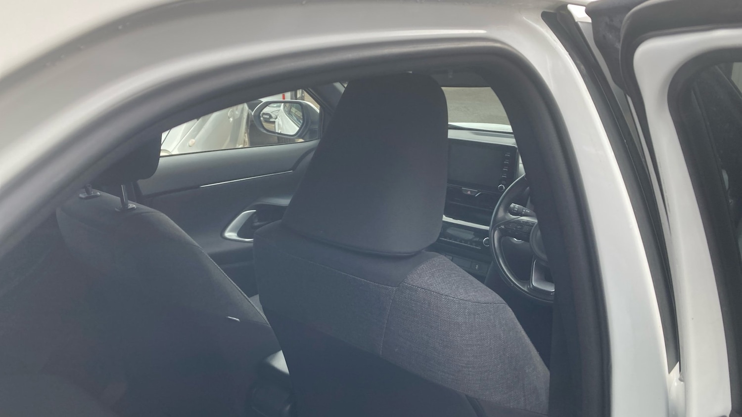 Used Toyota Yaris Cross 2022 for sale - 77033317: Photo 20