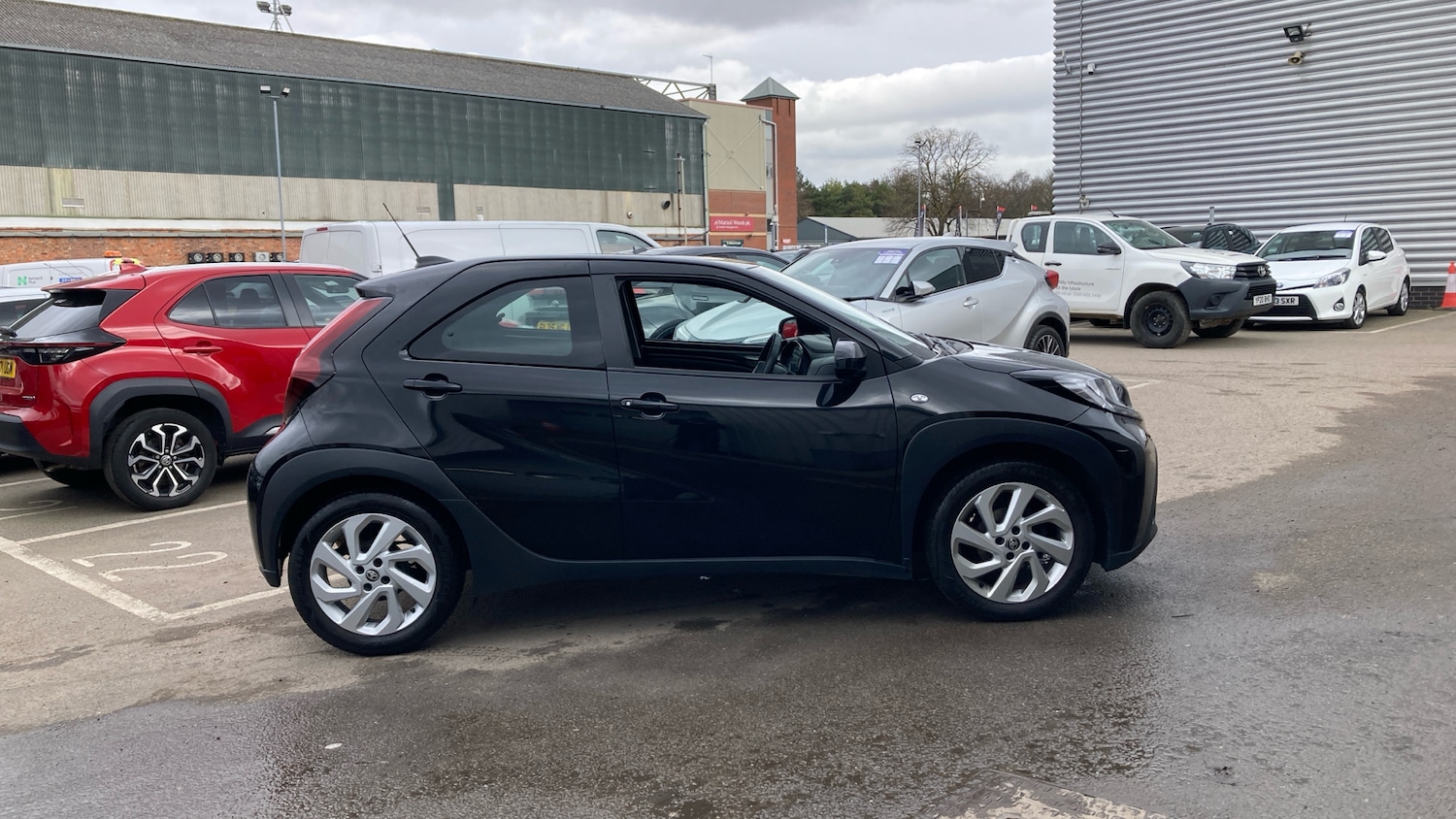 Used Toyota Aygo X 2023 for sale - 78109273: Photo 16