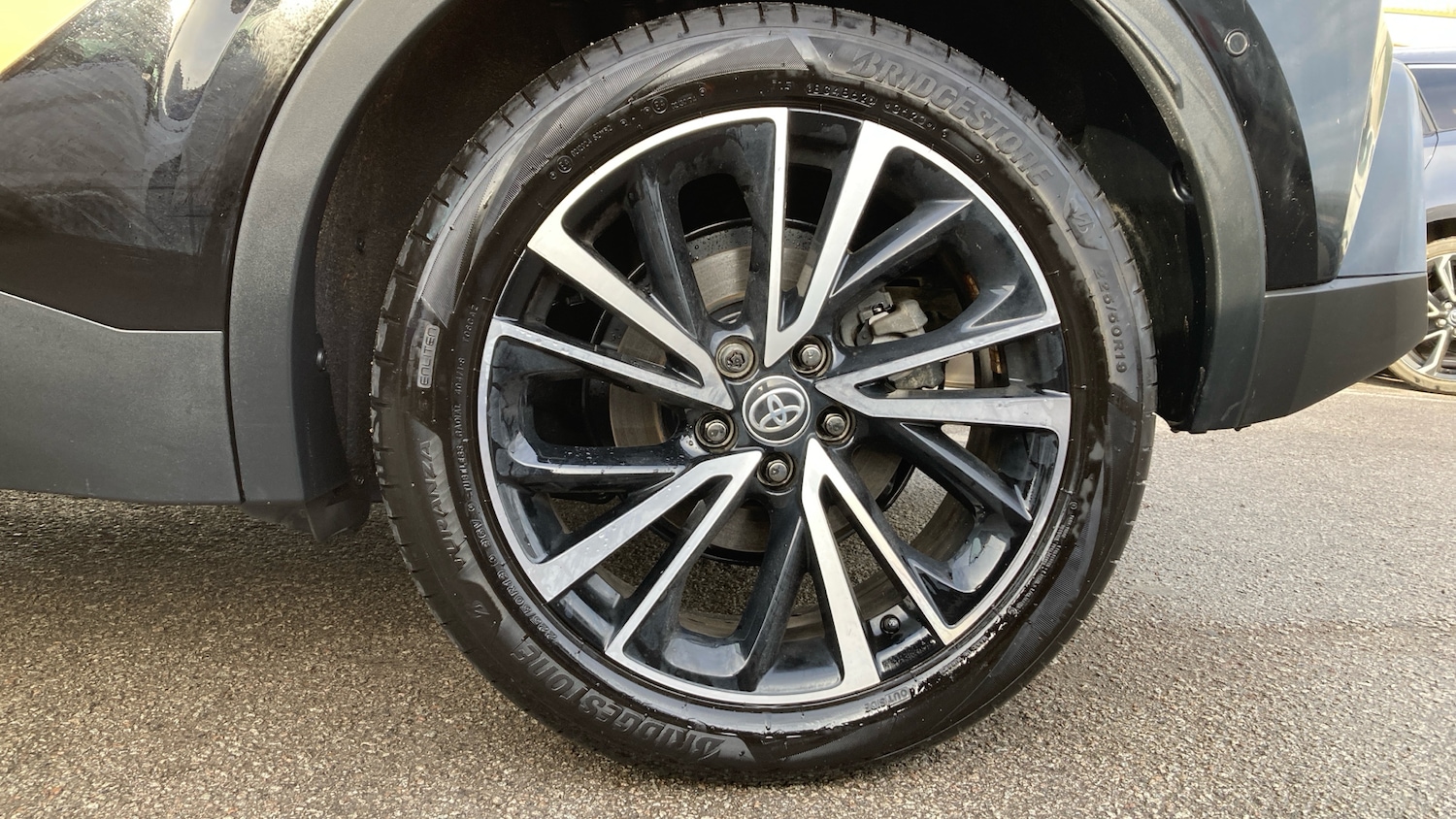 Used Toyota C-HR 2024 for sale - 77124020: Photo 18