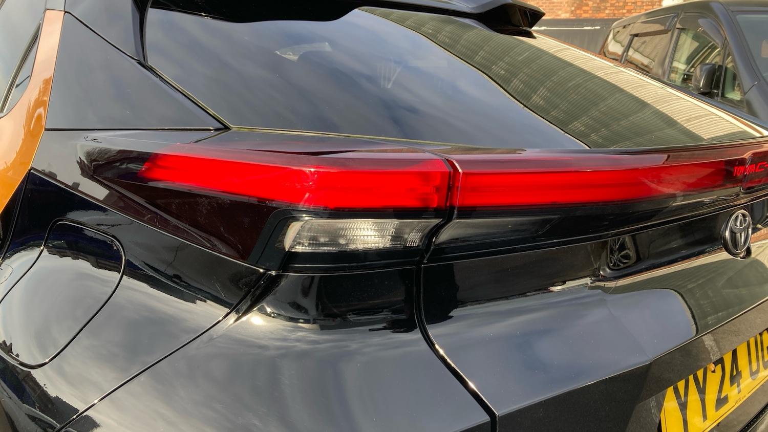 Used Toyota C-HR 2024 for sale - 77124020: Photo 23