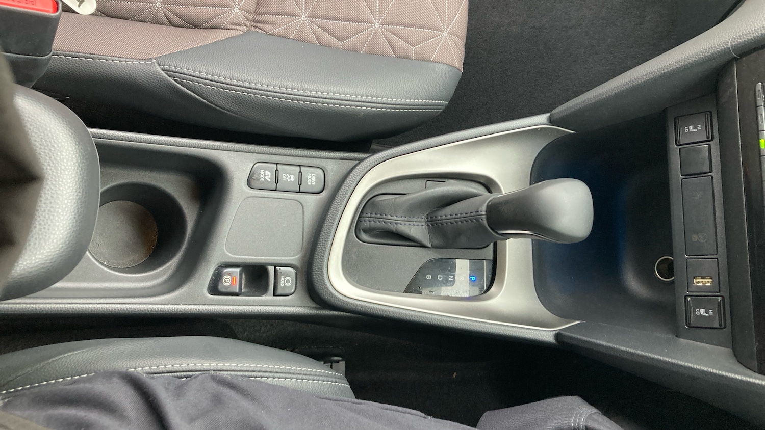 Used Toyota Yaris Cross 2022 for sale - 76415689: Photo 36