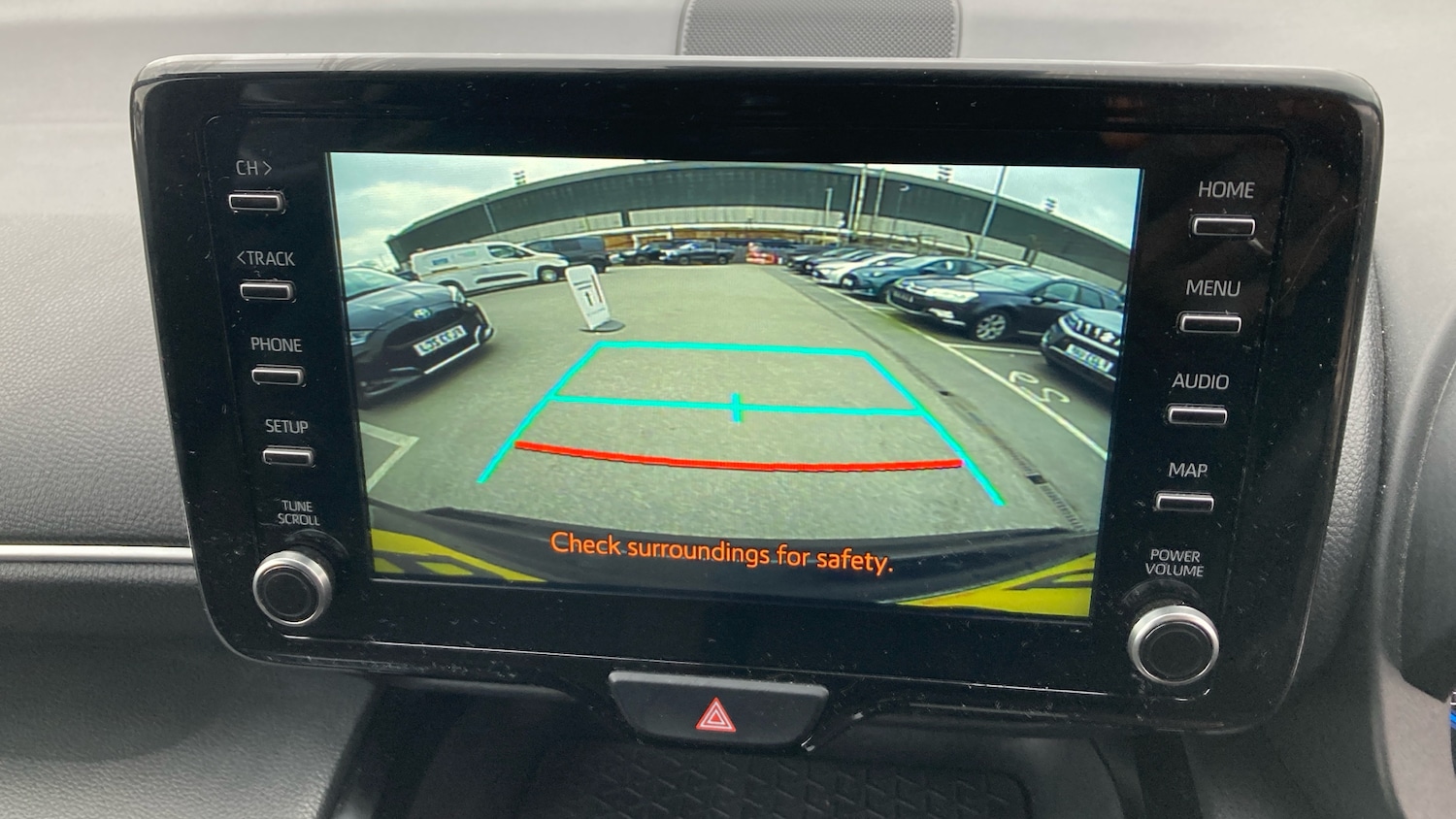 Used Toyota Yaris Cross 2024 for sale - 77690624: Photo 25