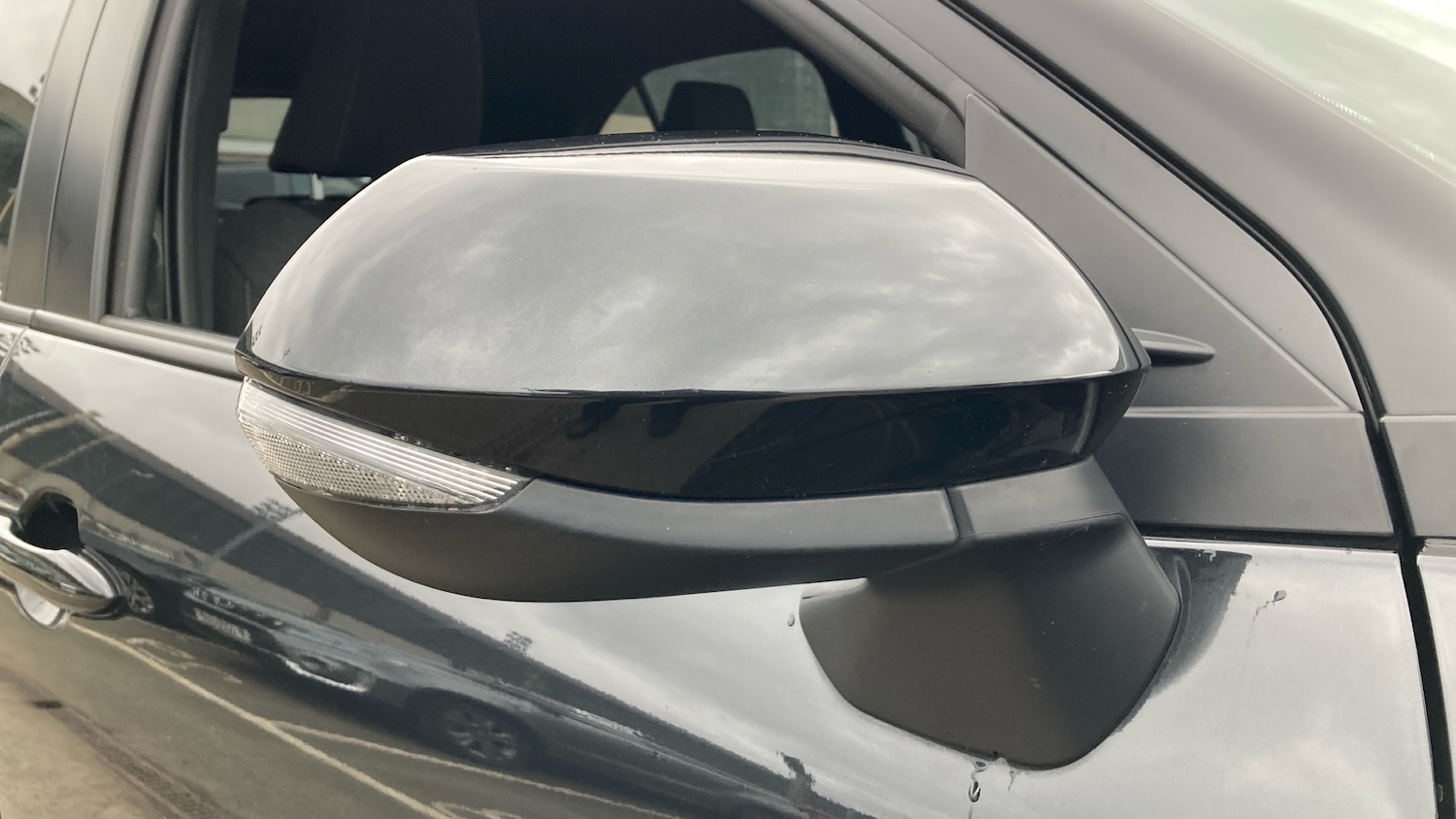 Used Toyota Yaris Cross 2024 for sale - 77690624: Photo 31