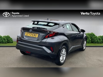 Used Toyota C-HR 2023 for sale - 77046176: Photo