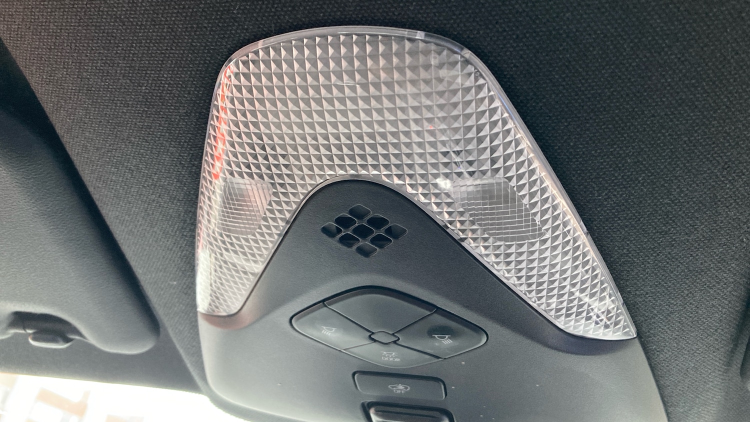 Used Toyota C-HR 2023 for sale - 77046176: Photo 32