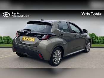 Used Toyota Yaris 2022 for sale - 78125062: Photo