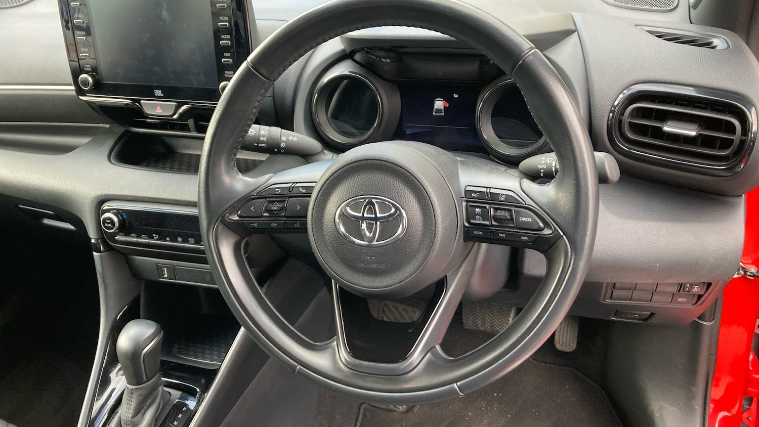 Used Toyota Yaris 2021 for sale - 77617760: Photo 8