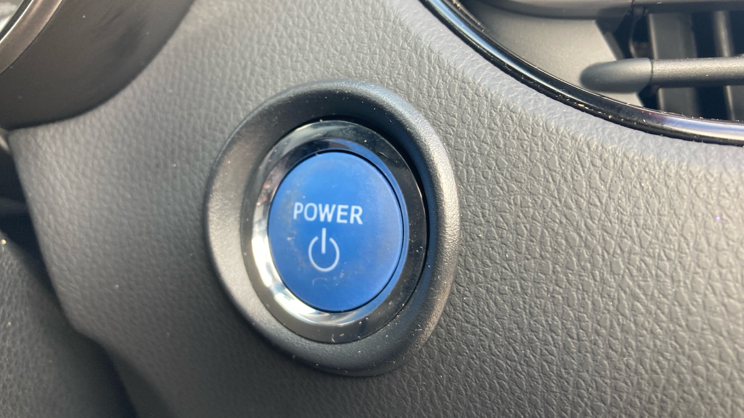 Used Toyota C-HR 2022 for sale - 76257575: Photo 37
