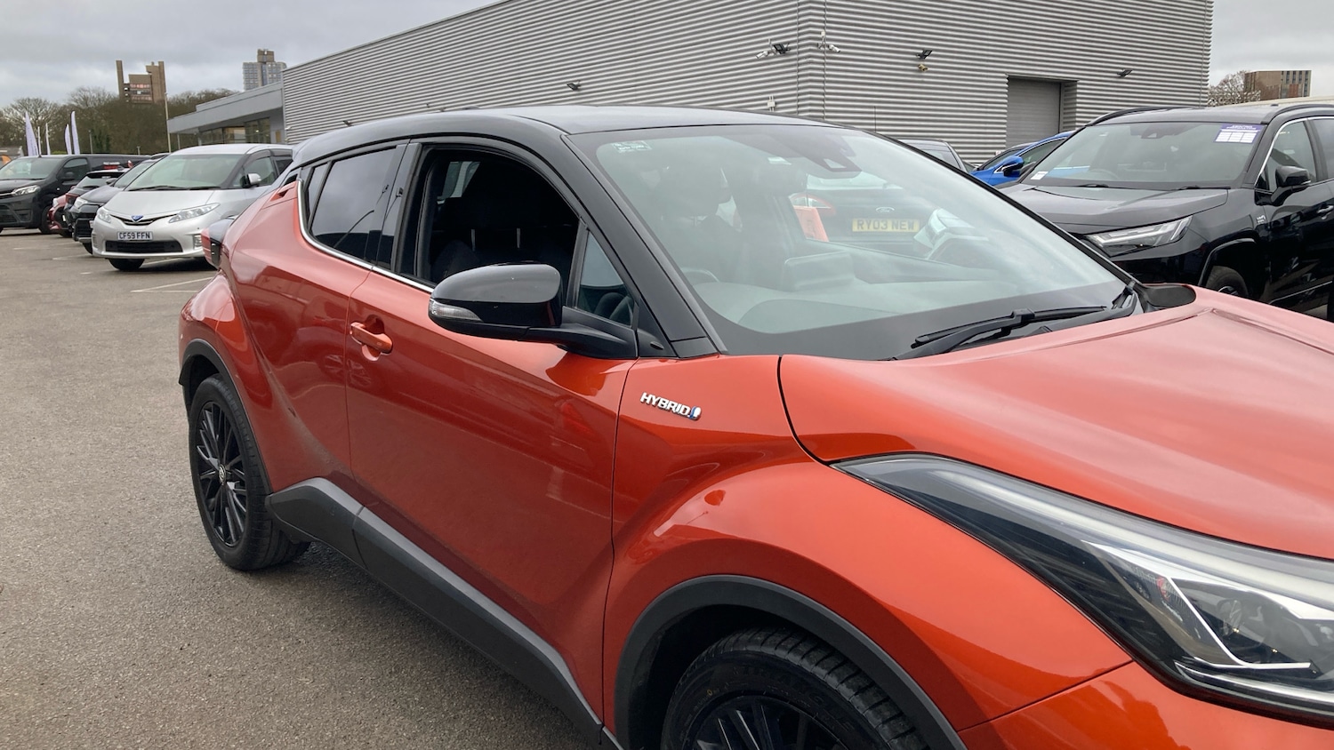 Used Toyota C-HR 2020 for sale - 77258051: Photo 31