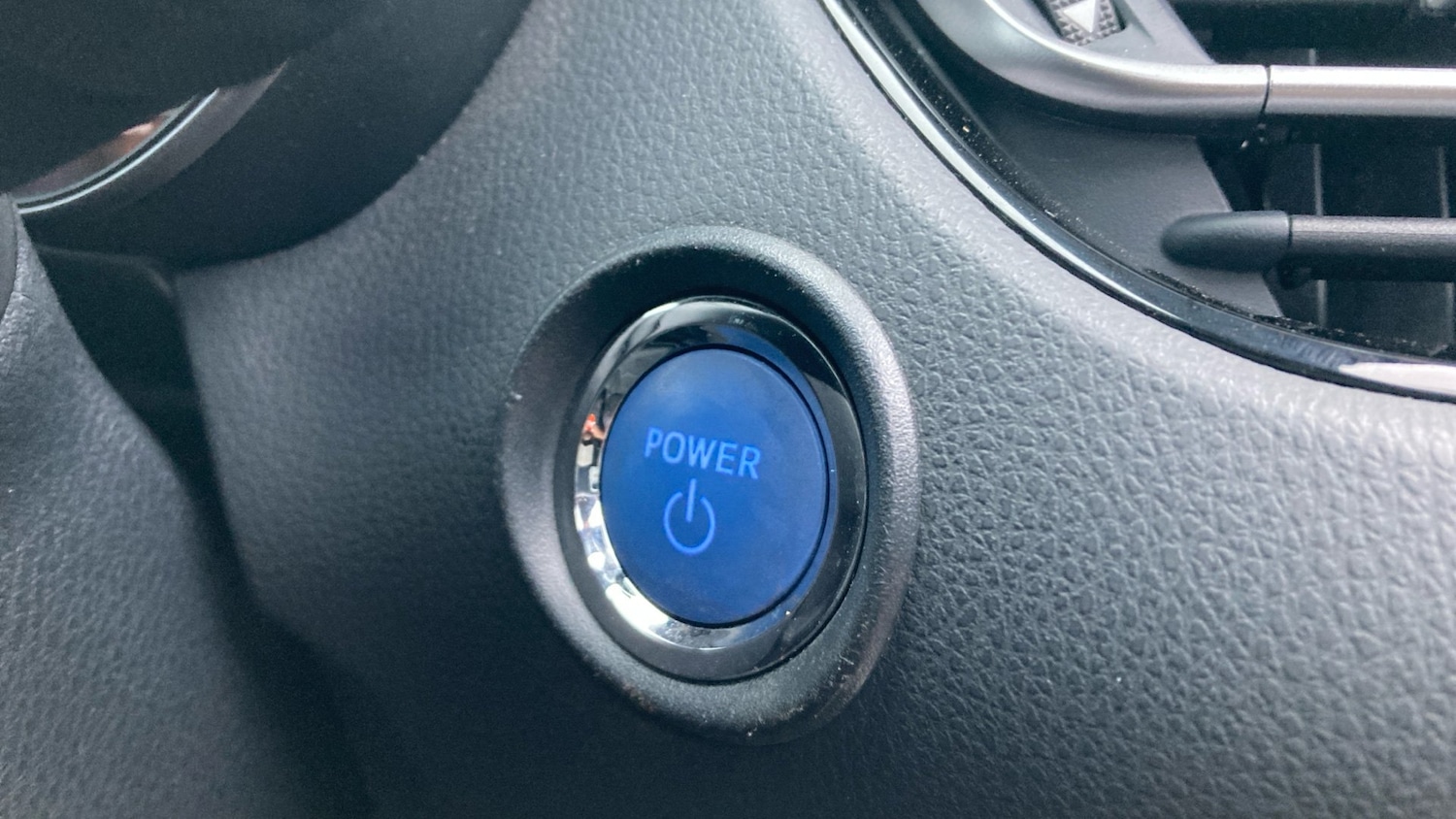 Used Toyota C-HR 2020 for sale - 77258051: Photo 36