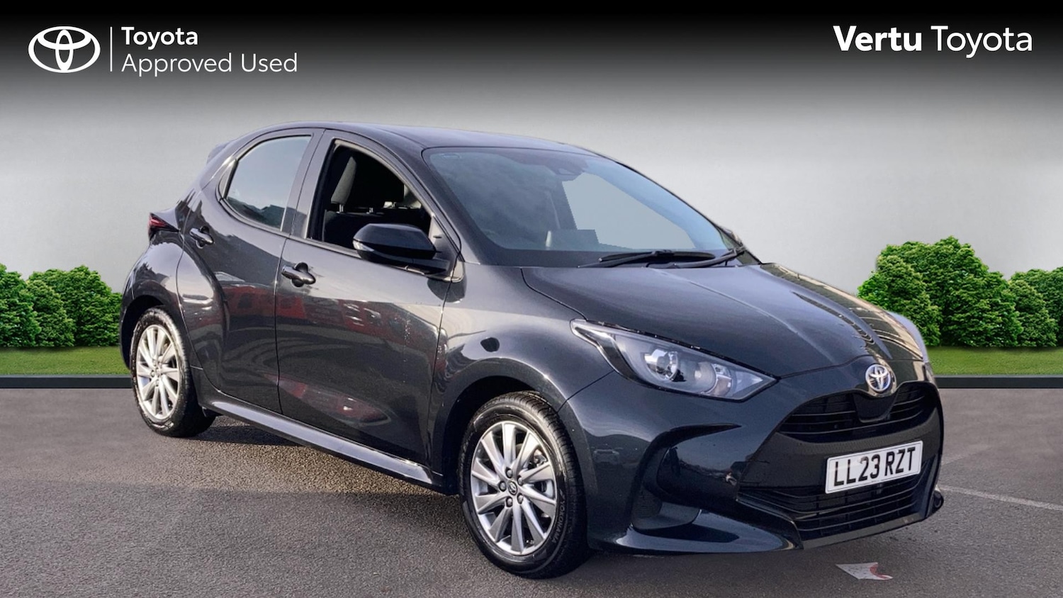 Used Toyota Yaris 2023 for sale - 76945316: Photo 1
