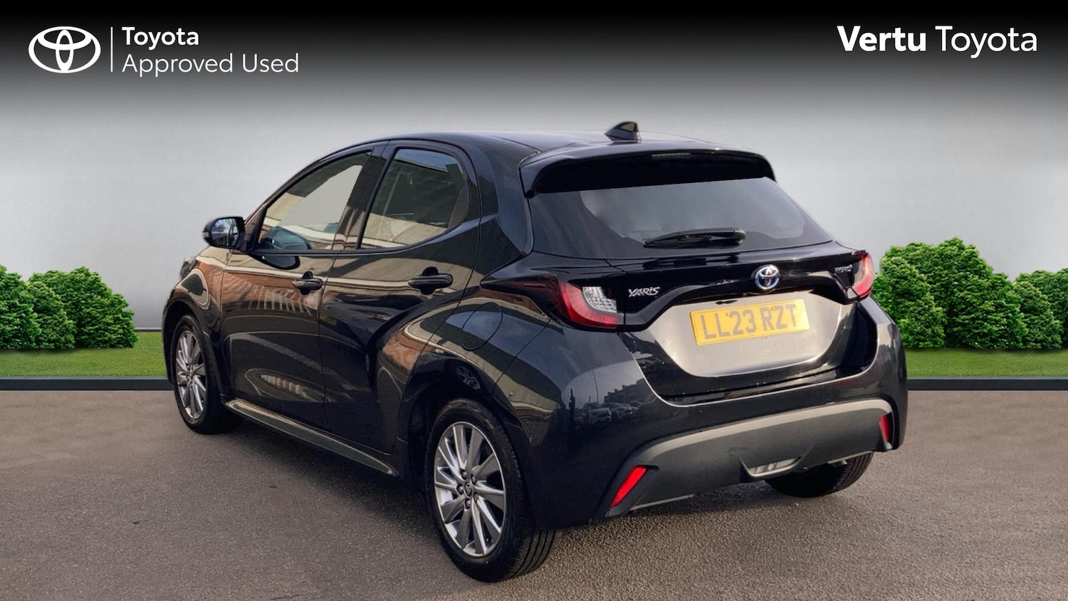 Used Toyota Yaris 2023 for sale - 76945316: Photo 4