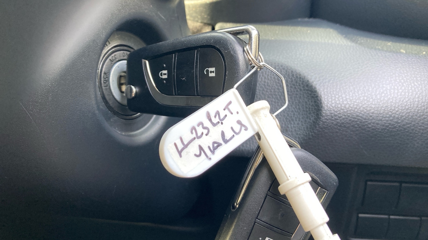 Used Toyota Yaris 2023 for sale - 76945316: Photo 40