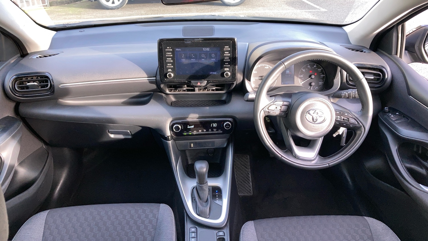 Used Toyota Yaris 2023 for sale - 76945316: Photo 5