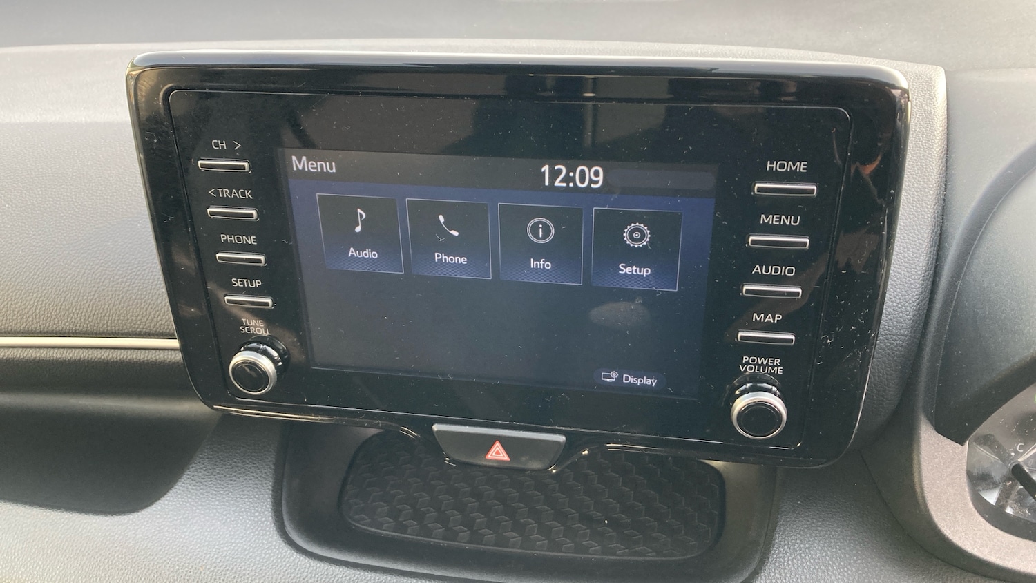 Used Toyota Yaris 2023 for sale - 76945316: Photo 7