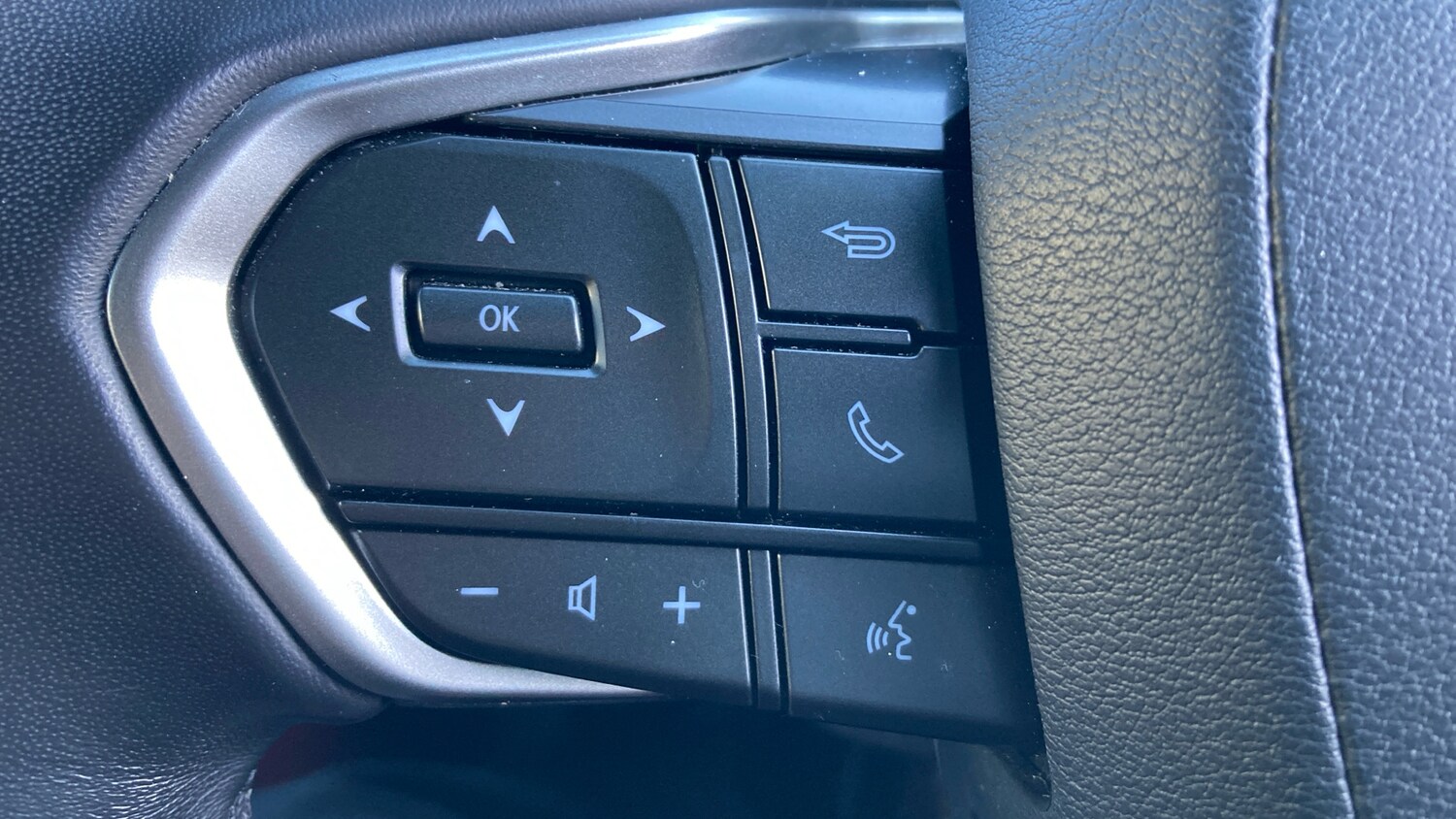 Used Lexus NX 2022 for sale - 77902895: Photo 40