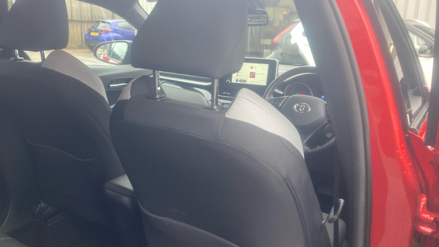 Used Toyota C-HR 2023 for sale - 77702584: Photo 20