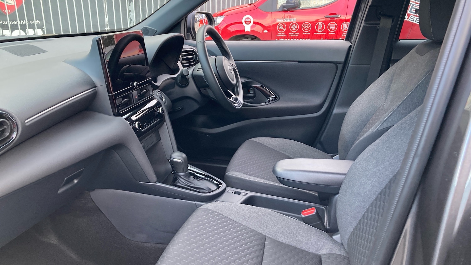 Used Toyota Yaris Cross 2025 for sale - 77247782: Photo 10