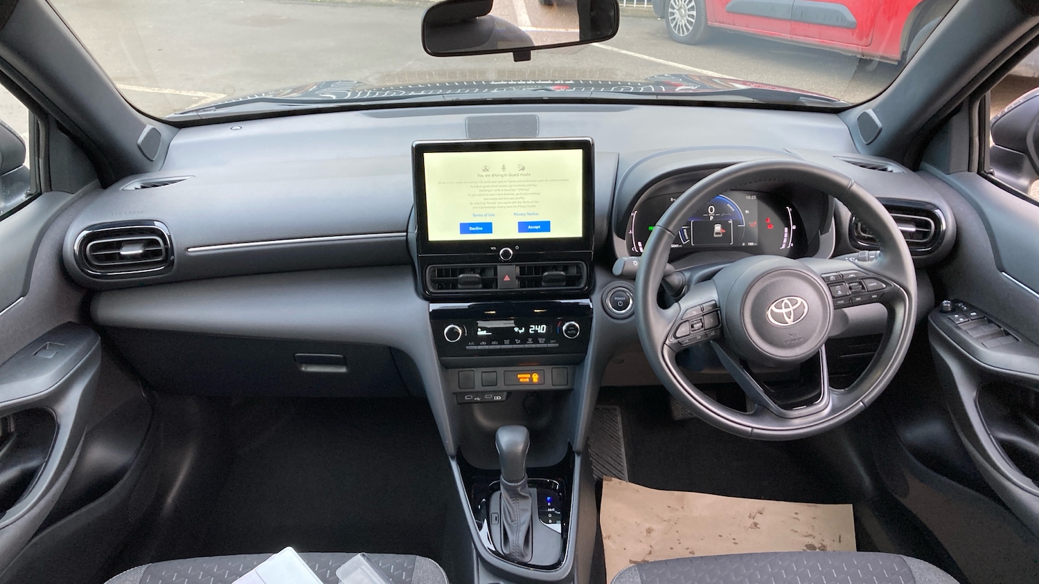 Used Toyota Yaris Cross 2025 for sale - 77247782: Photo 5