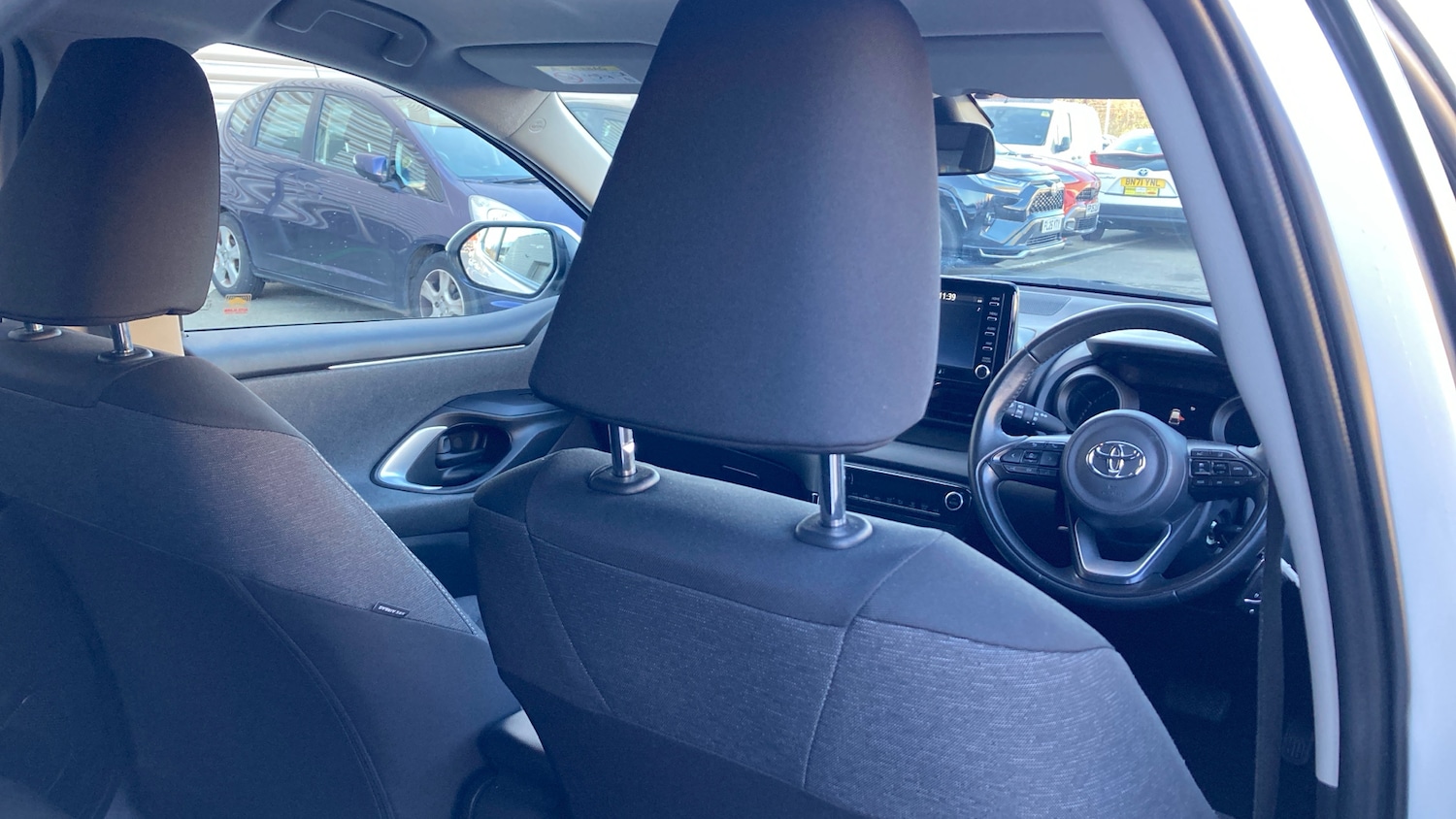 Used Toyota Yaris 2021 for sale - 76707121: Photo 20