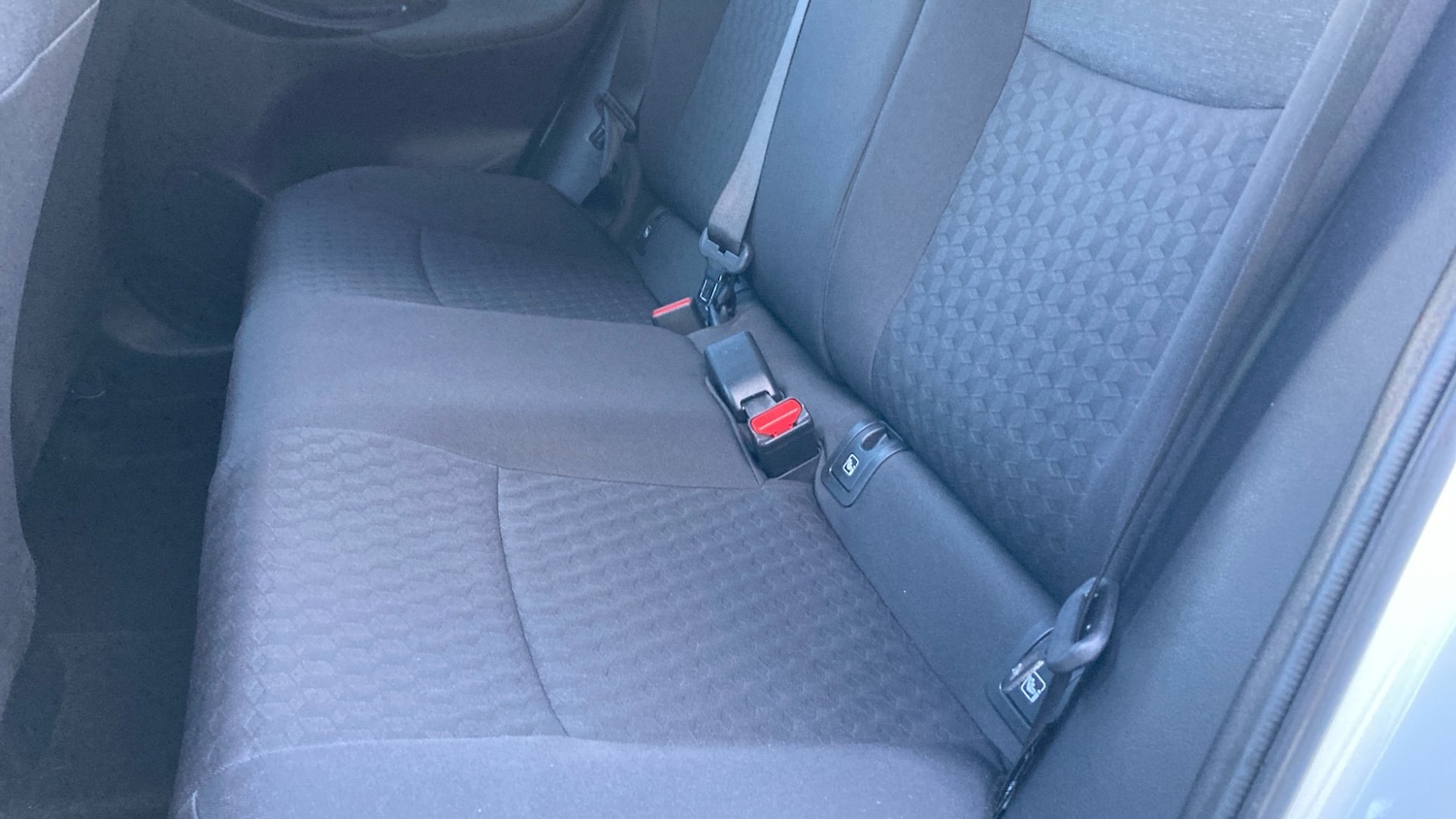 Used Toyota Yaris 2021 for sale - 76707121: Photo 21