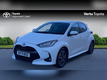 Used Toyota Yaris 2021 for sale - 76707121: Photo