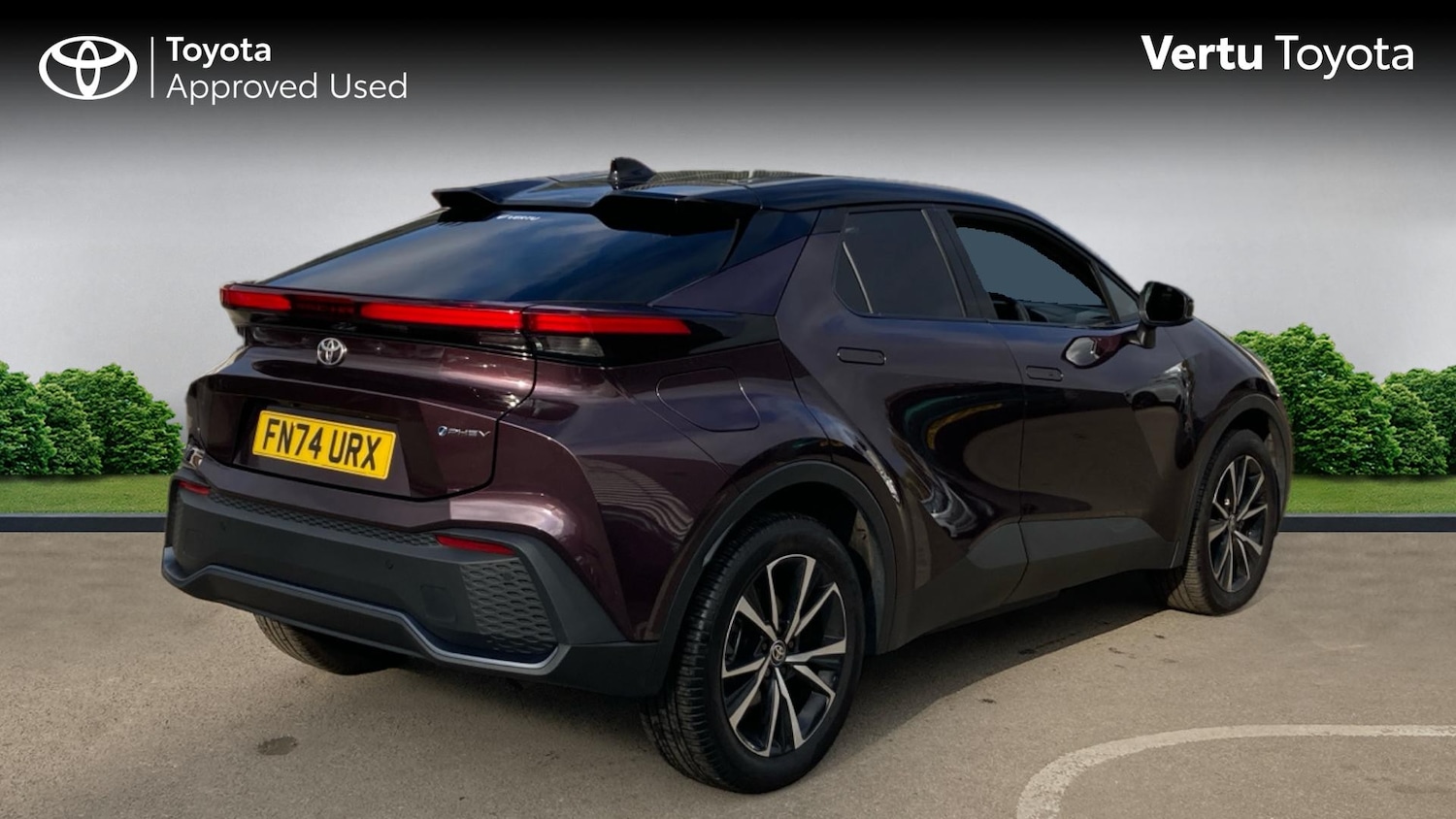 Used Toyota C-HR 2024 for sale - 76253889: Photo 2