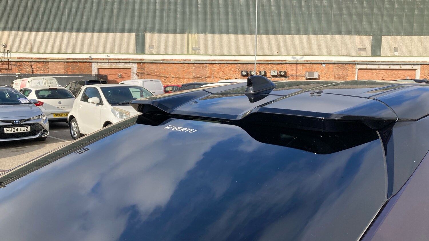 Used Toyota C-HR 2024 for sale - 76253889: Photo 24