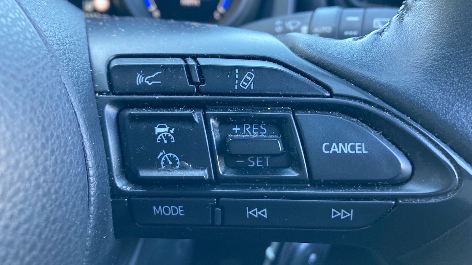 Used Toyota Yaris 2021 for sale - 76588937: Photo 35