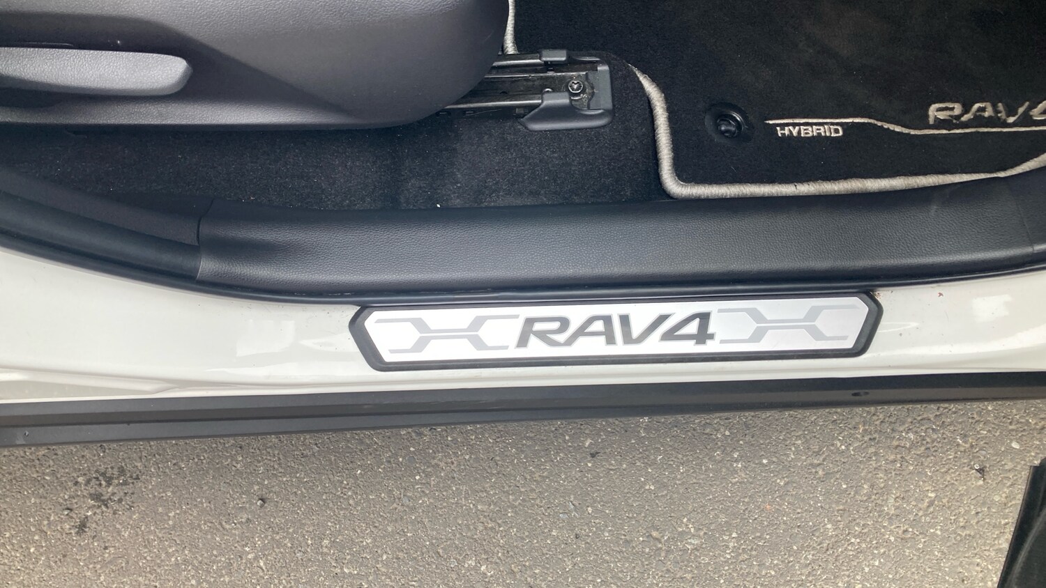 Used Toyota RAV4 2021 for sale - 78175654: Photo 21