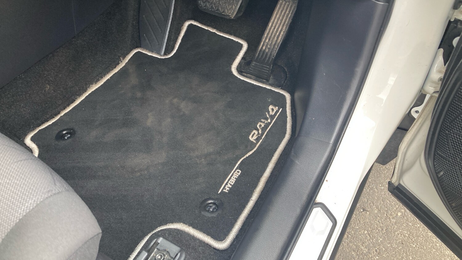 Used Toyota RAV4 2021 for sale - 78175654: Photo 22