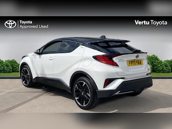 Used Toyota C-HR 2022 for sale - 78918102: Photo