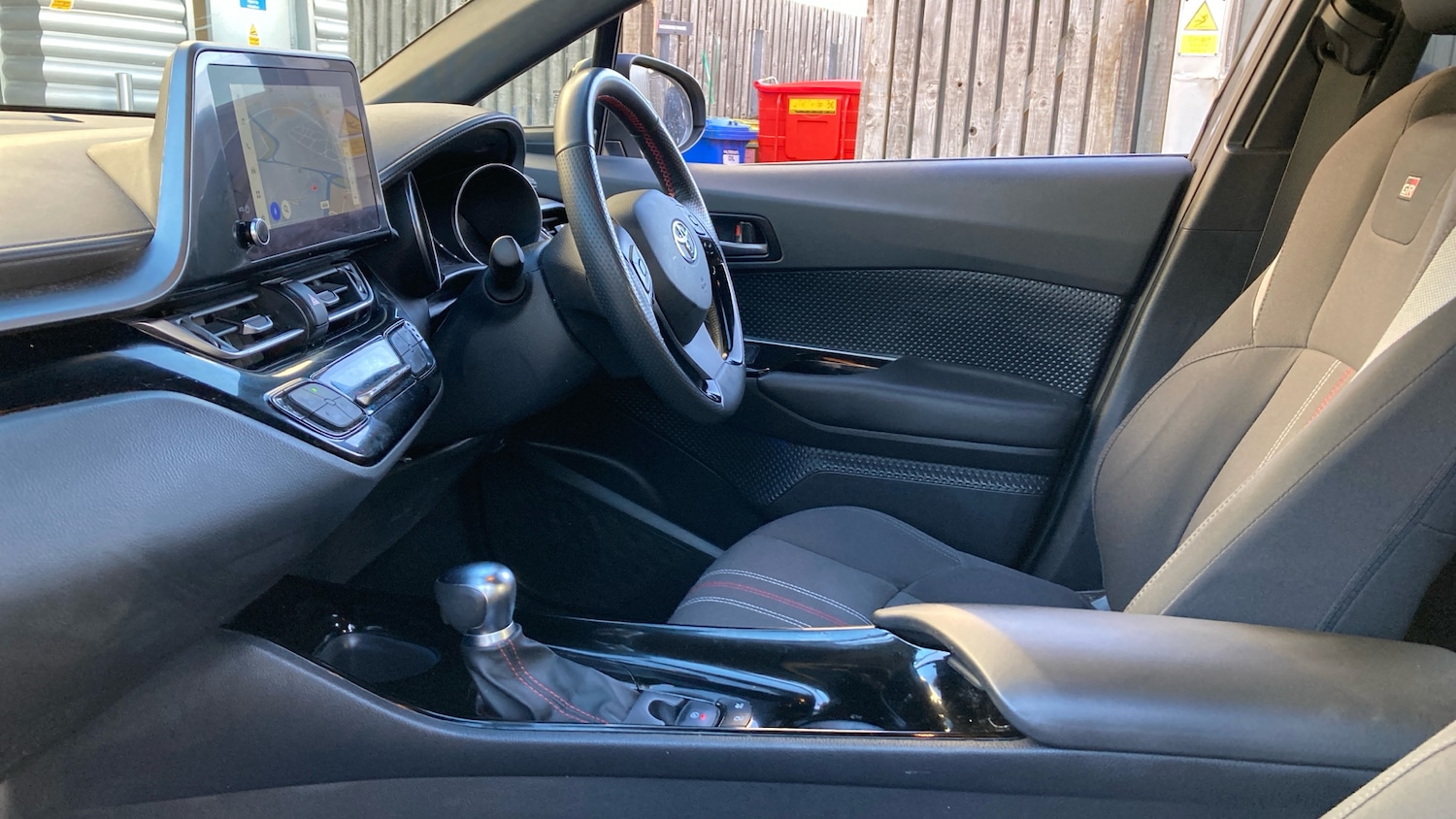 Used Toyota C-HR 2023 for sale - 78010928: Photo 10