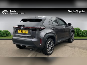 Used Toyota Yaris Cross 2022 for sale - 76262797: Photo 2