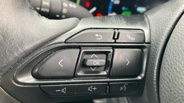 Used Toyota Yaris Cross 2022 for sale - 76262797: Photo 38