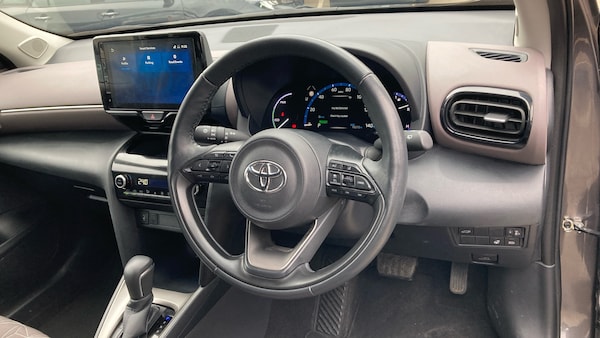 Used Toyota Yaris Cross 2022 for sale - 76262797: Photo 6