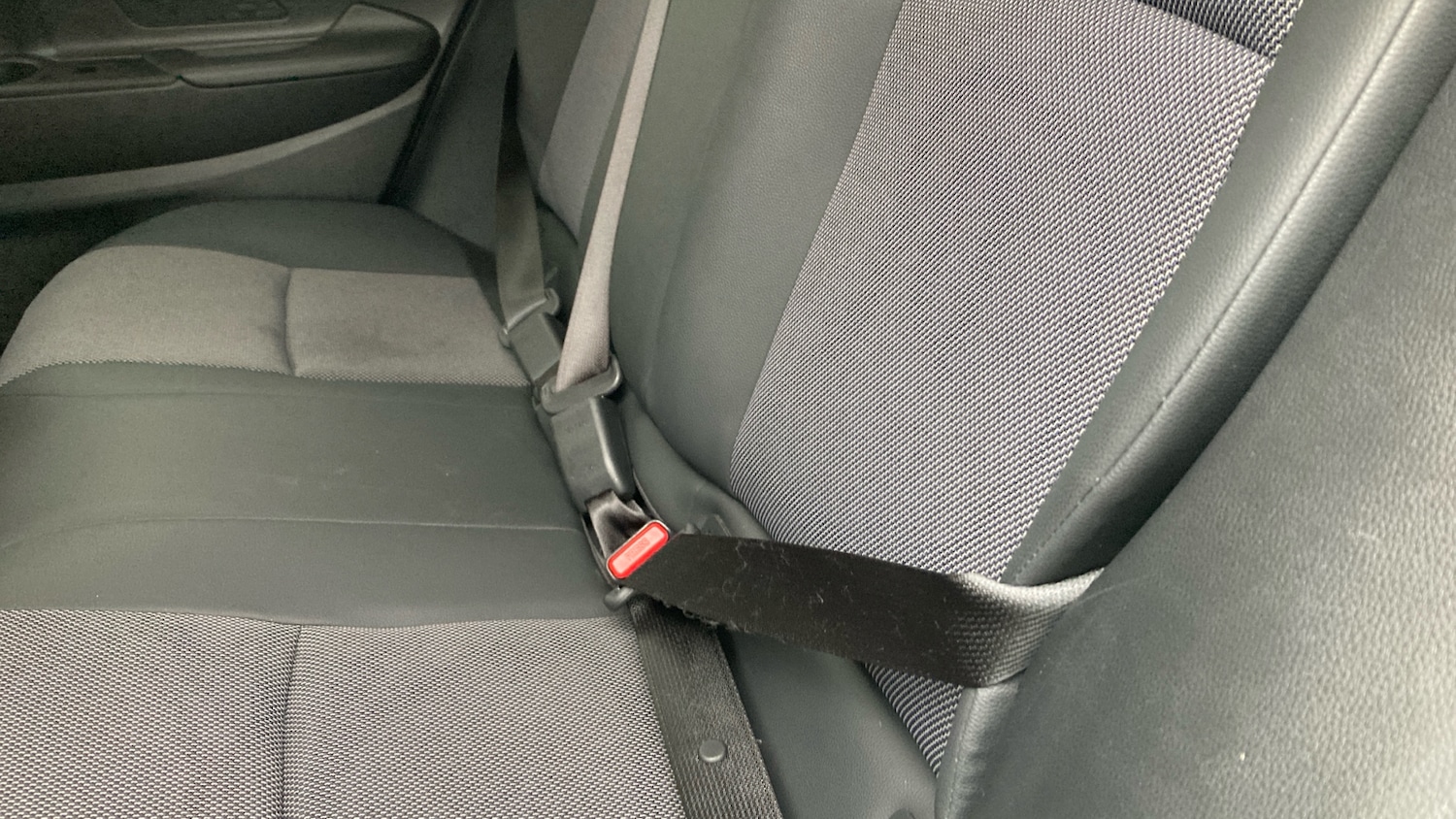 Used Toyota C-HR 2024 for sale - 78053438: Photo 22