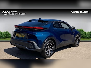 Used Toyota C-HR 2025 for sale - 79150108: Photo