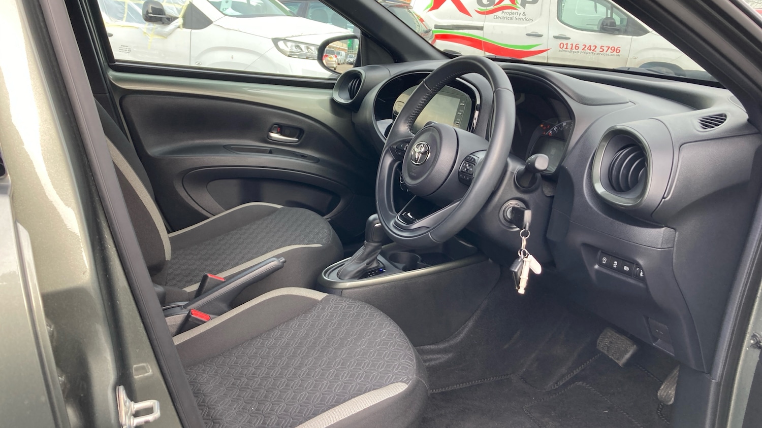 Used Toyota Aygo X 2022 for sale - 77665525: Photo 11