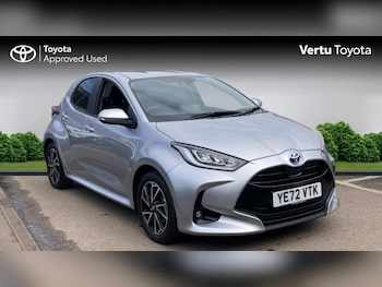 Used Toyota Yaris 2023 for sale - 78353143: Photo