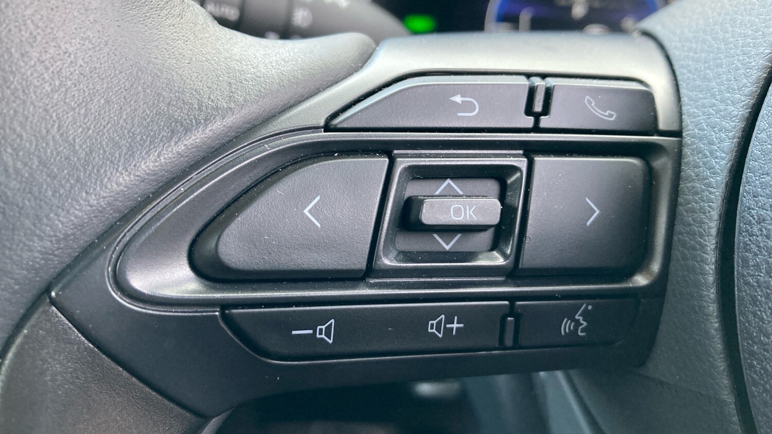 Used Toyota Yaris Cross 2025 for sale - 77917070: Photo 39