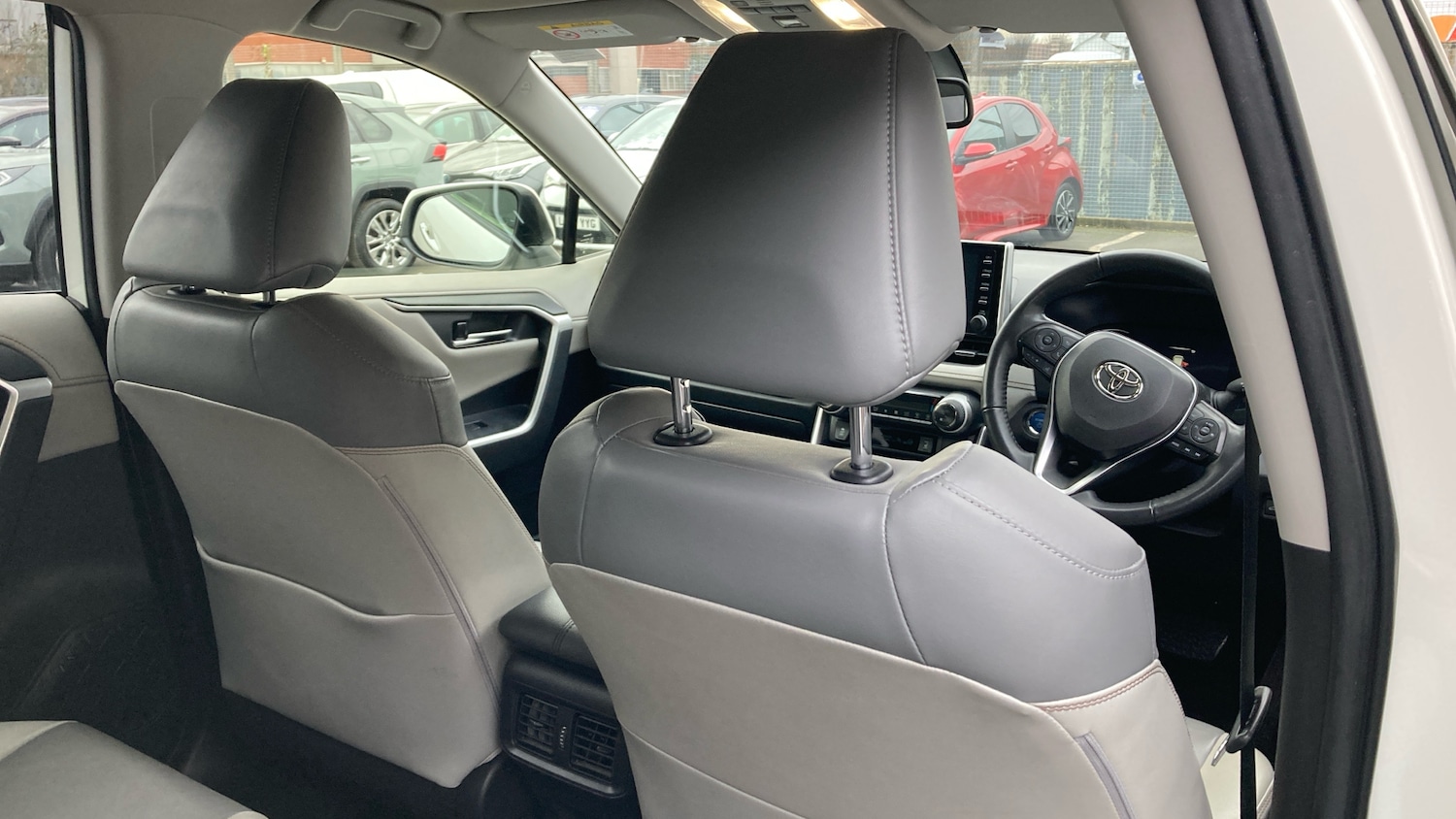 Used Toyota RAV4 2022 for sale - 77197927: Photo 20