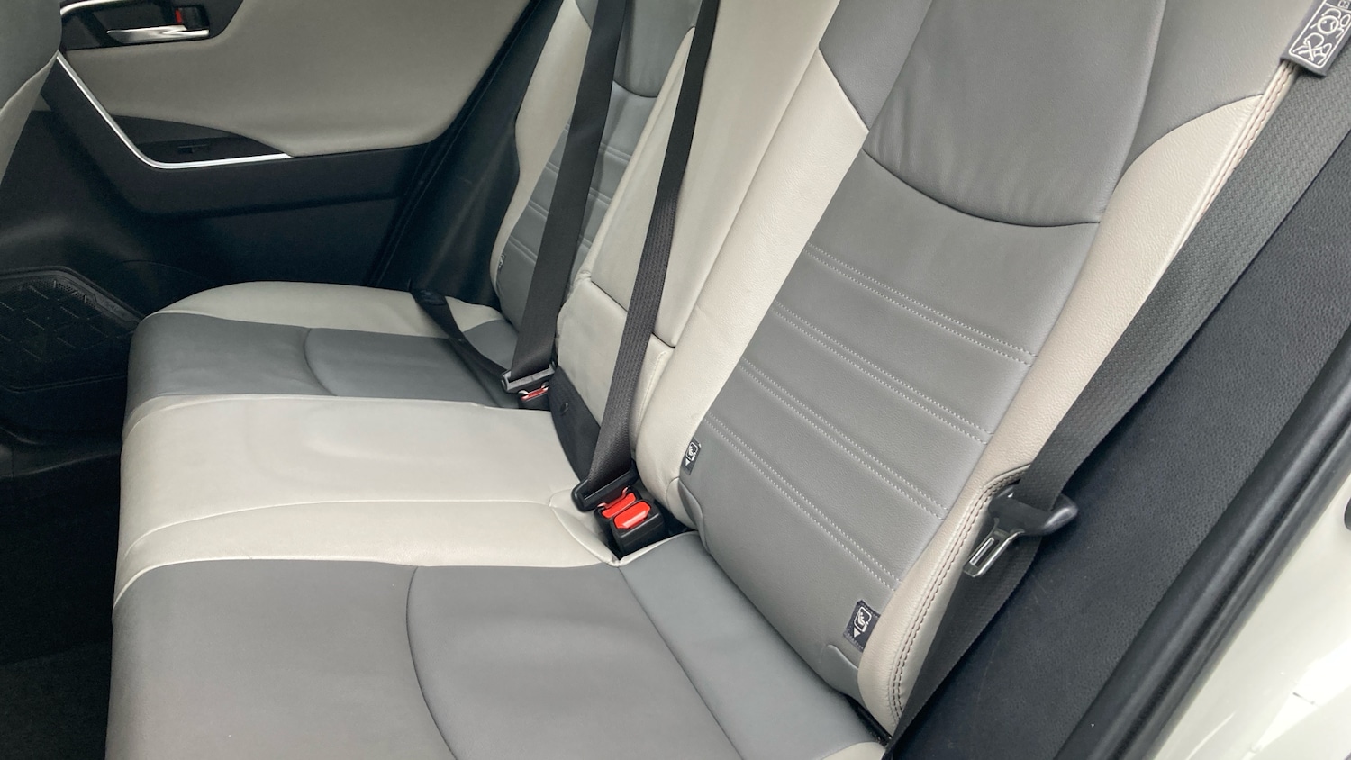 Used Toyota RAV4 2022 for sale - 77197927: Photo 21