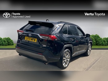 Used Toyota RAV4 2021 for sale - 76464340: Photo