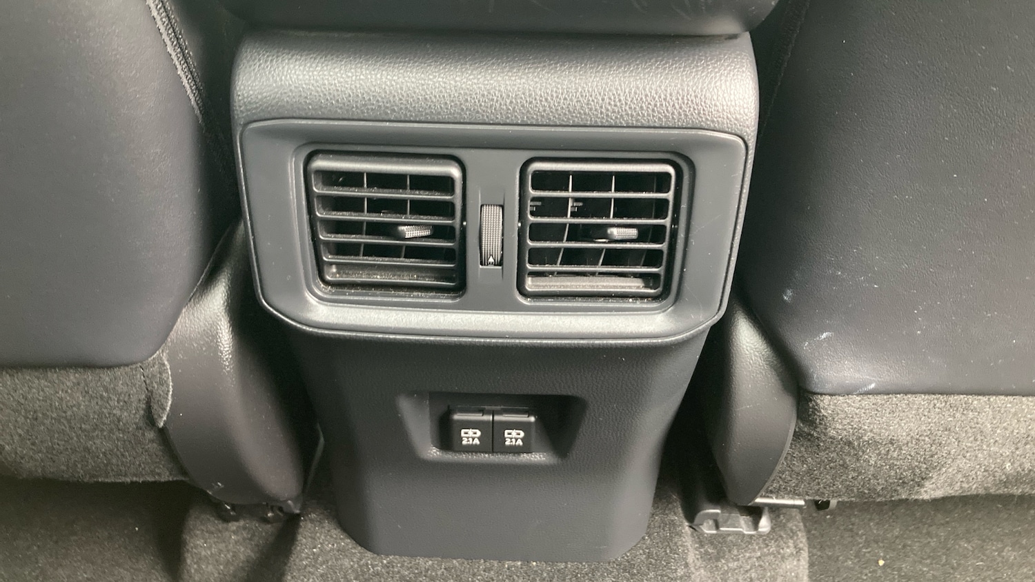 Used Toyota RAV4 2021 for sale - 76464340: Photo 39