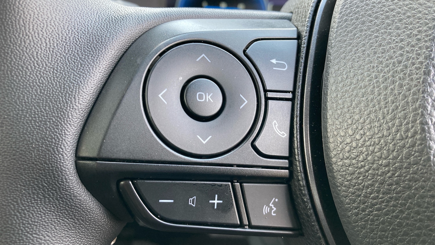 Used Toyota RAV4 2025 for sale - 77228123: Photo 33