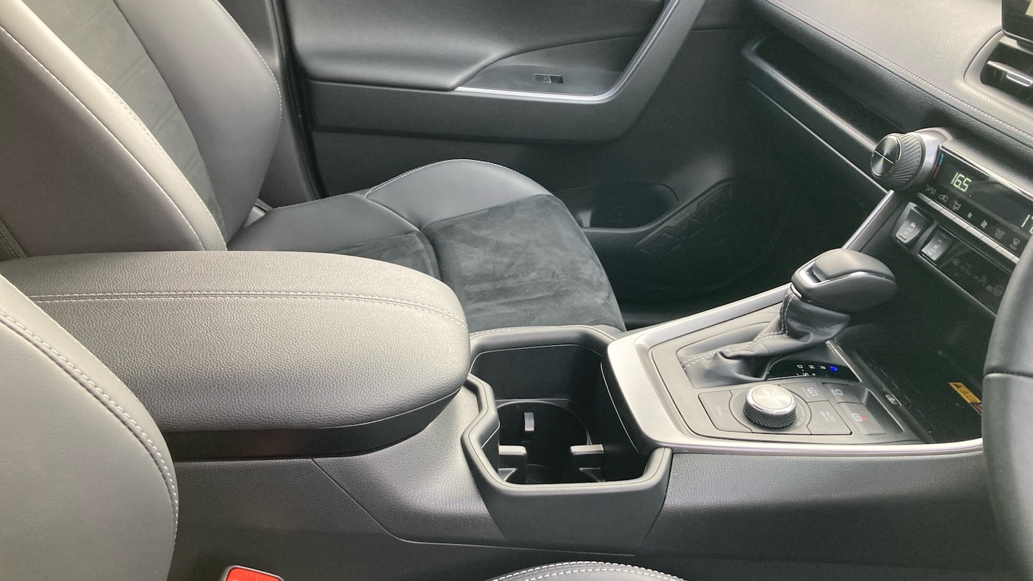 Used Toyota RAV4 2025 for sale - 77228123: Photo 41