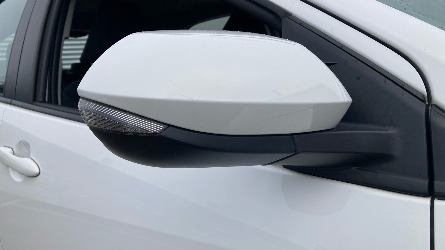 Used Toyota Yaris 2023 for sale - 77930524: Photo 35