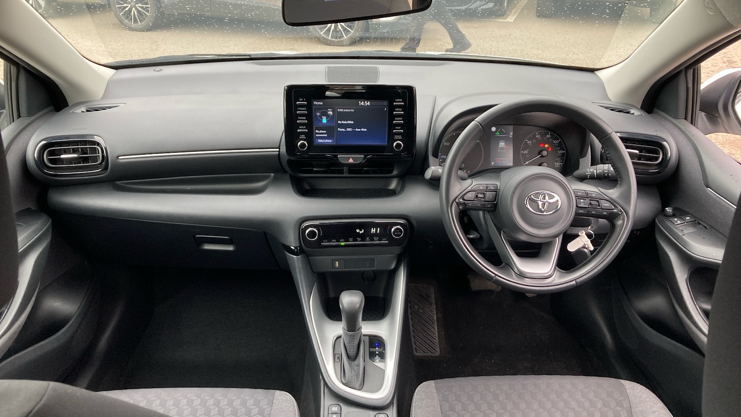 Used Toyota Yaris 2023 for sale - 77930524: Photo 5